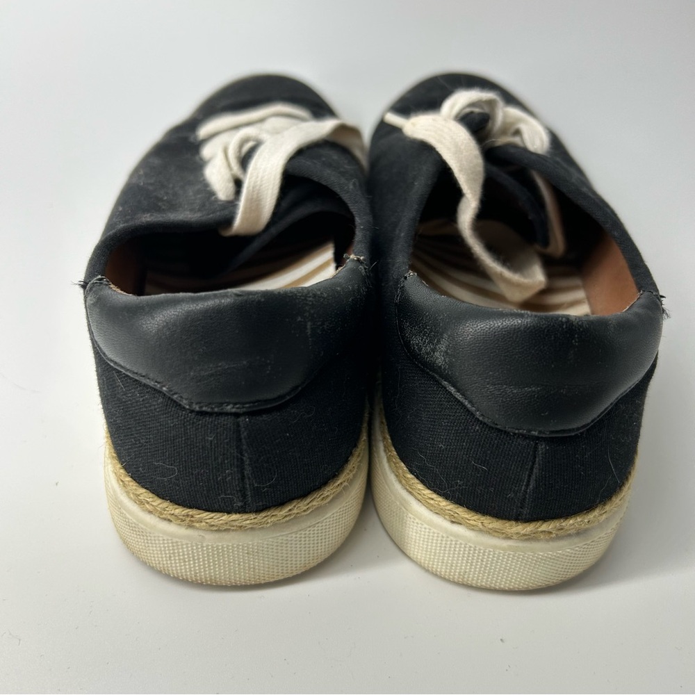 Vionic Black and White Women's Sneakers - Picture 5 of 8